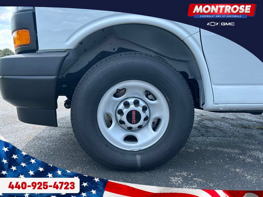New 2026 GMC Savana 3500 Extended w/ Driver Convenience Package RWD image 27
