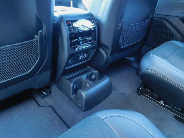 New 2025 Jeep Grand Cherokee L Laredo image 22