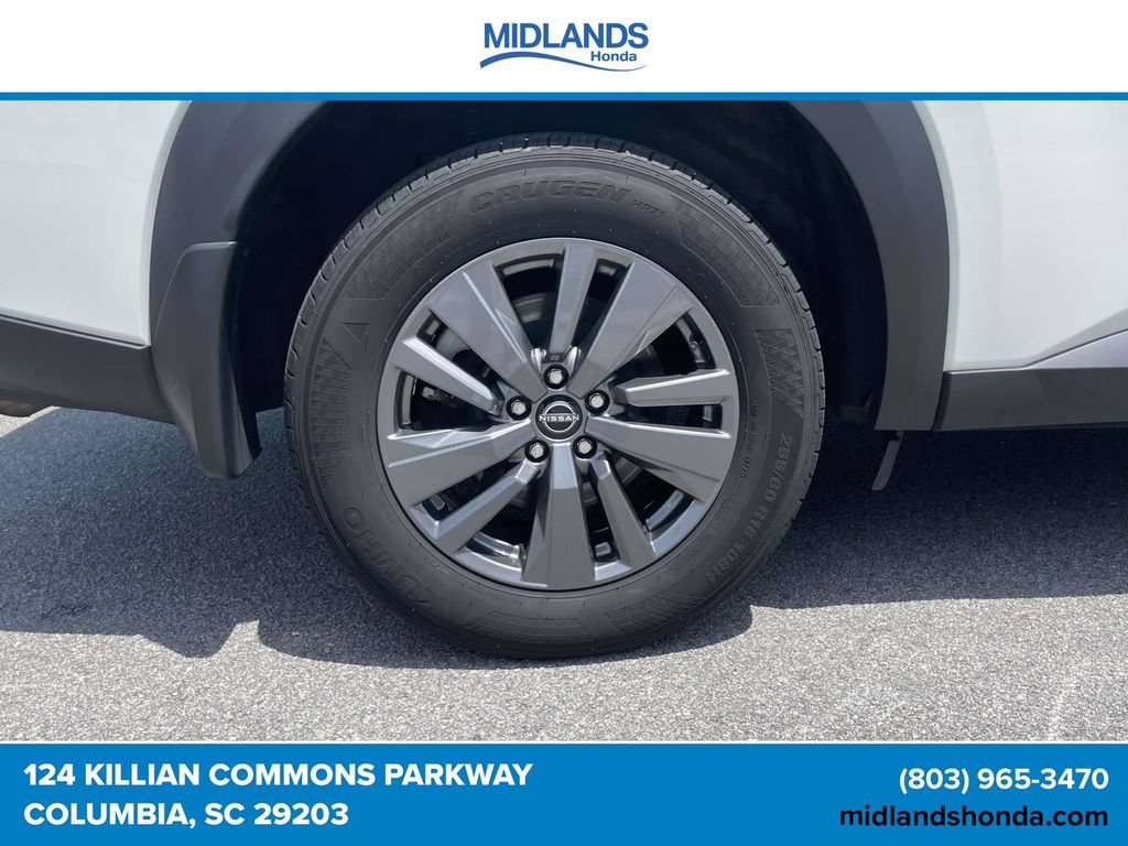 Used 2024 Nissan Pathfinder S AWD/4WD image 7