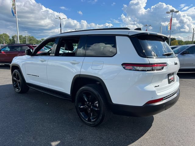 Certified 2024 Jeep Grand Cherokee L Altitude AWD/4WD image 5