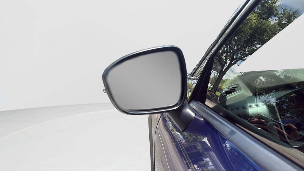 Used 2022 Nissan Rogue Platinum w/ Head-Up Display Package AWD/4WD image 27