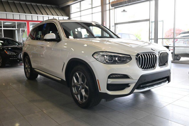 Used 2021 BMW X3 xDrive30i w/ Premium Package AWD/4WD image 3
