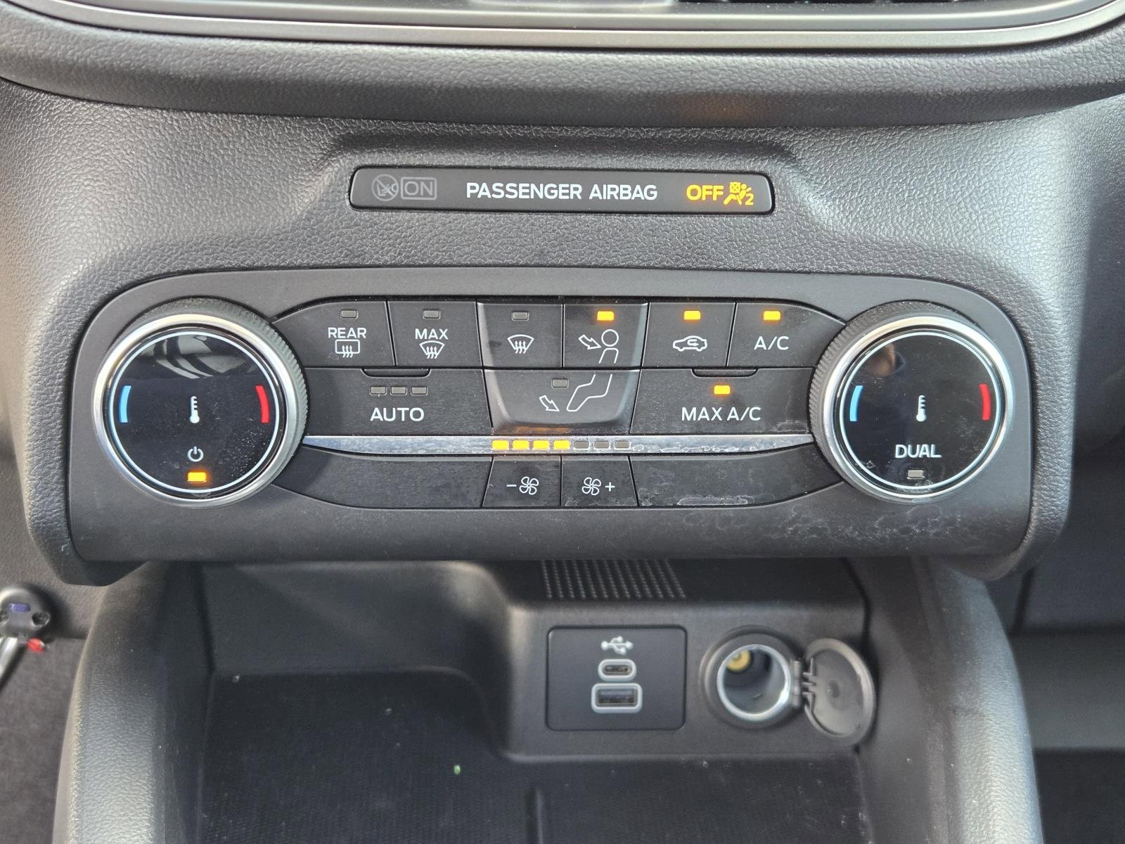 Used 2025 Ford Escape Active image 13