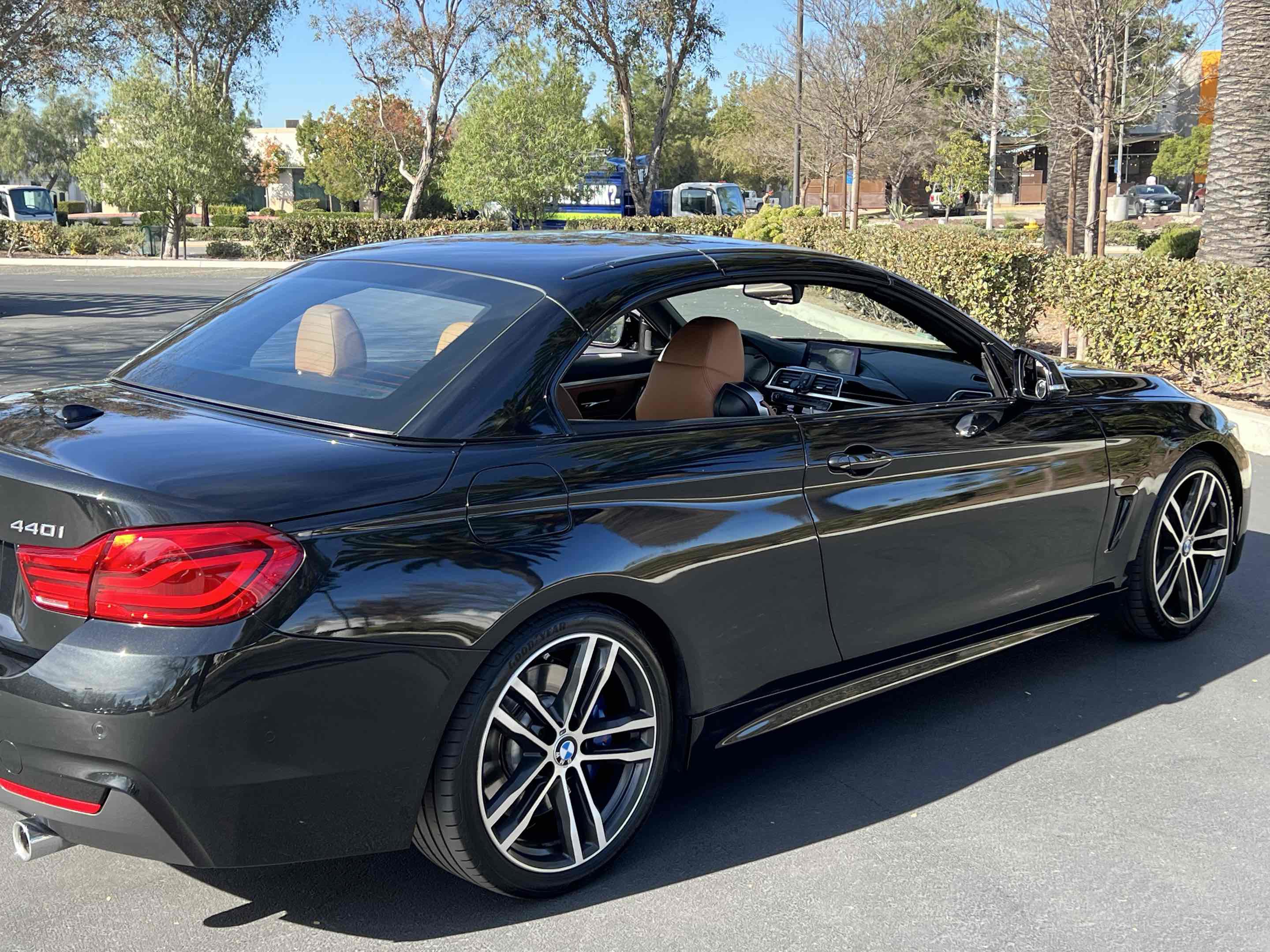 Used 2019 BMW 440i Convertible image 40