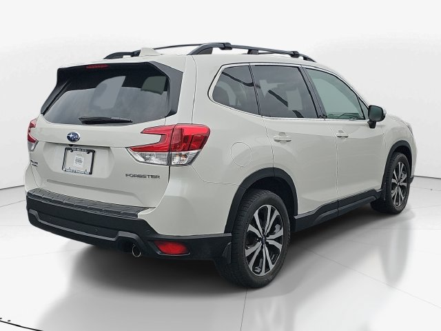 Used 2021 Subaru Forester Limited w/ Popular Package #3 AWD/4WD image 3