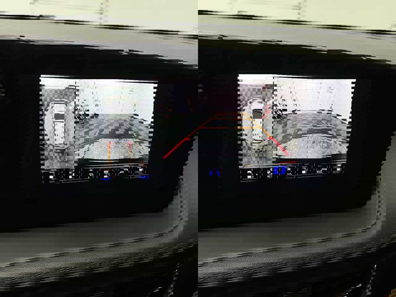 New 2025 Buick Encore GX Sport Touring w/ Advanced Technology Package image 5