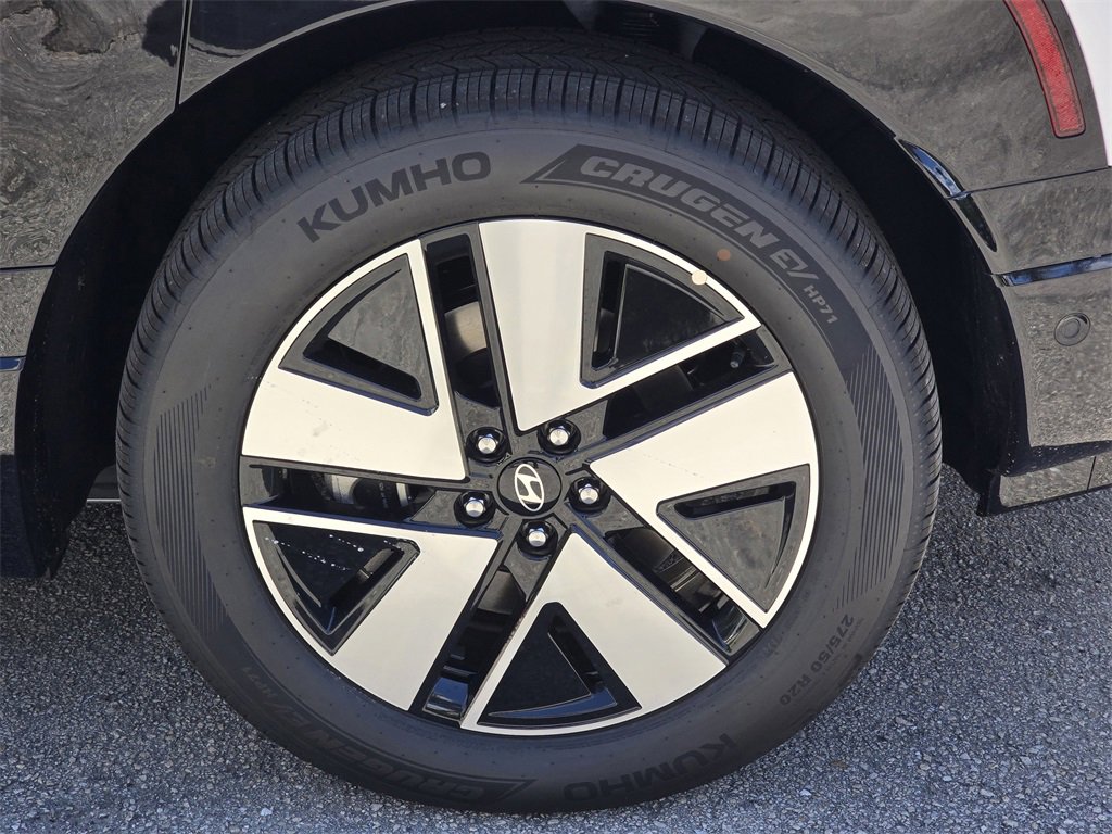 New 2026 Hyundai Ioniq 9 SEL image 5
