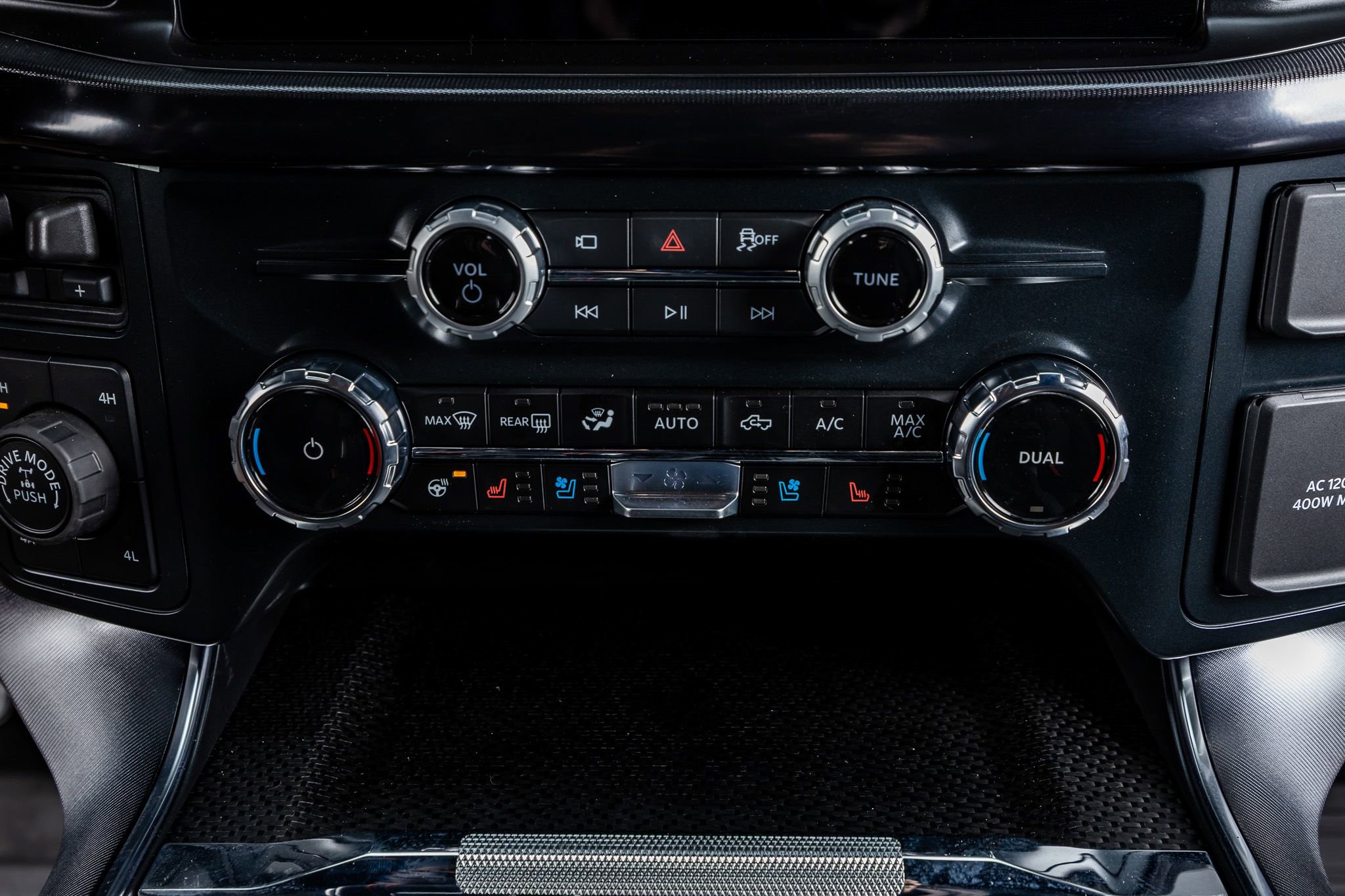 Used 2025 Ford F150 Raptor w/ Equipment Group 803A Raptor R image 27