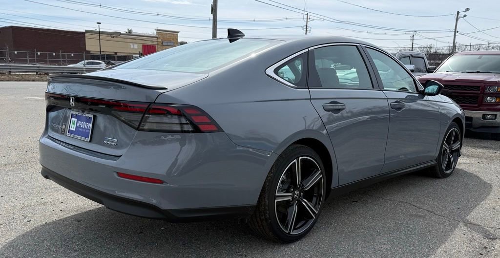 Used 2025 Honda Accord Sport image 5