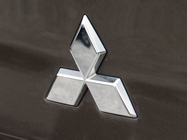 Used 2024 Mitsubishi Outlander SEL FWD image 15
