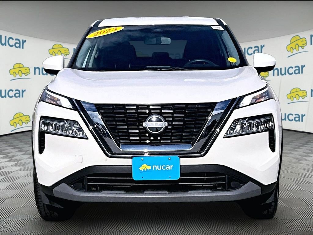 Used 2023 Nissan Rogue SV AWD/4WD image 2