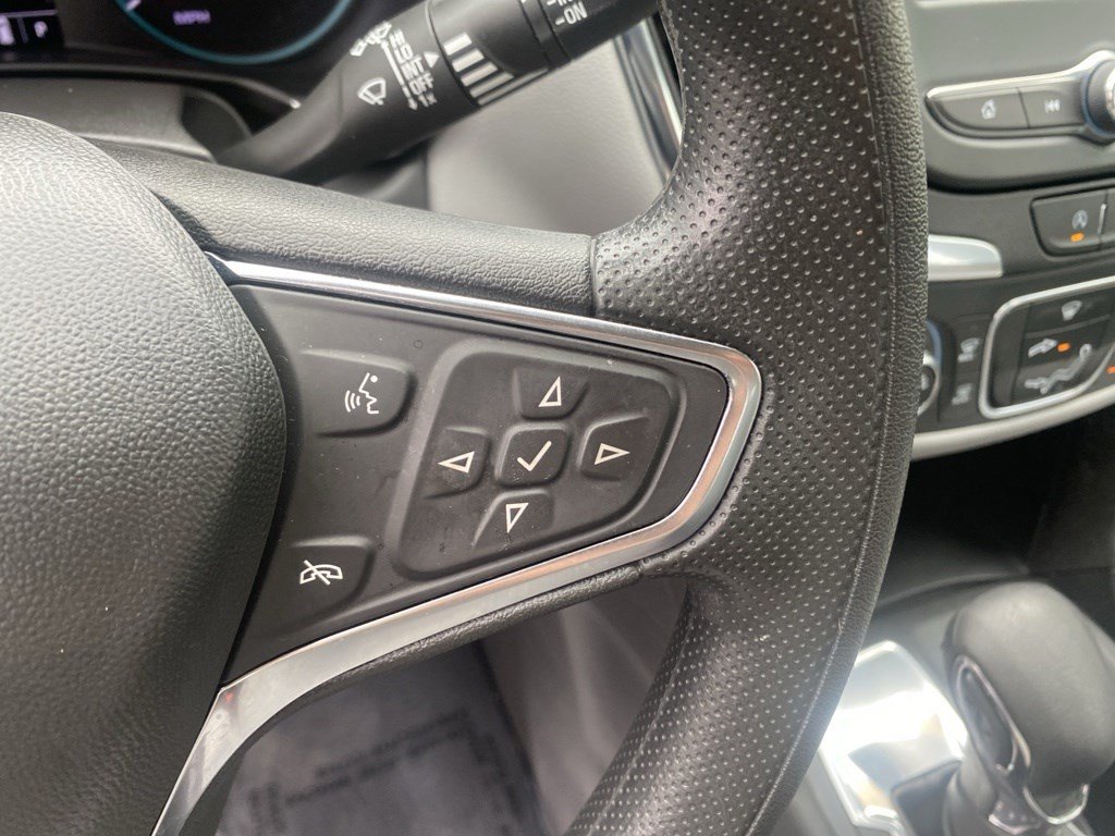 Used 2024 Chevrolet Equinox LS FWD image 19