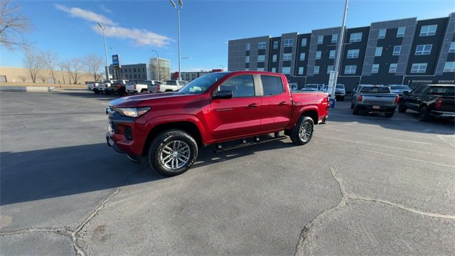 Used 2023 Chevrolet Colorado LT w/ LT Convenience Package II image 4
