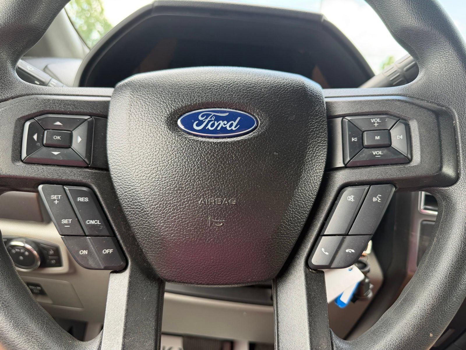 Used 2017 Ford F150 XLT RWD image 18