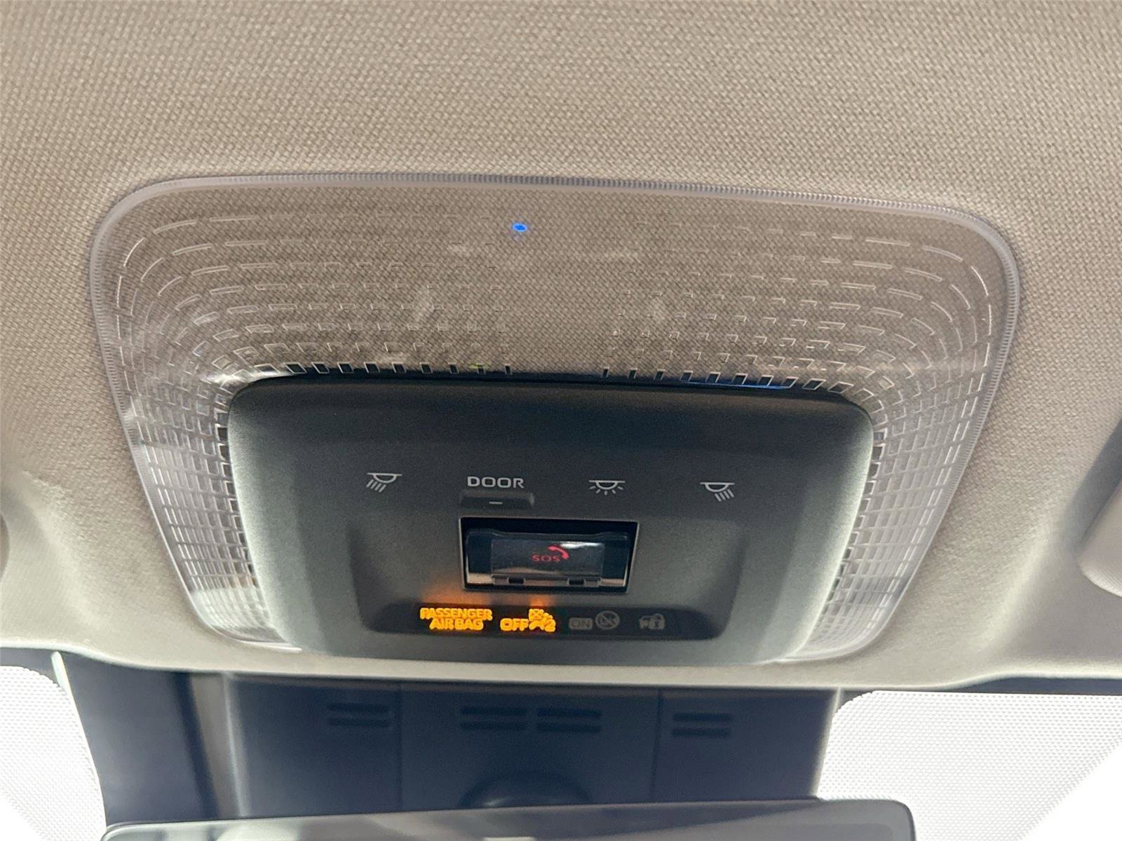 Used 2024 Toyota Prius Limited w/ Limited Premium Package image 23