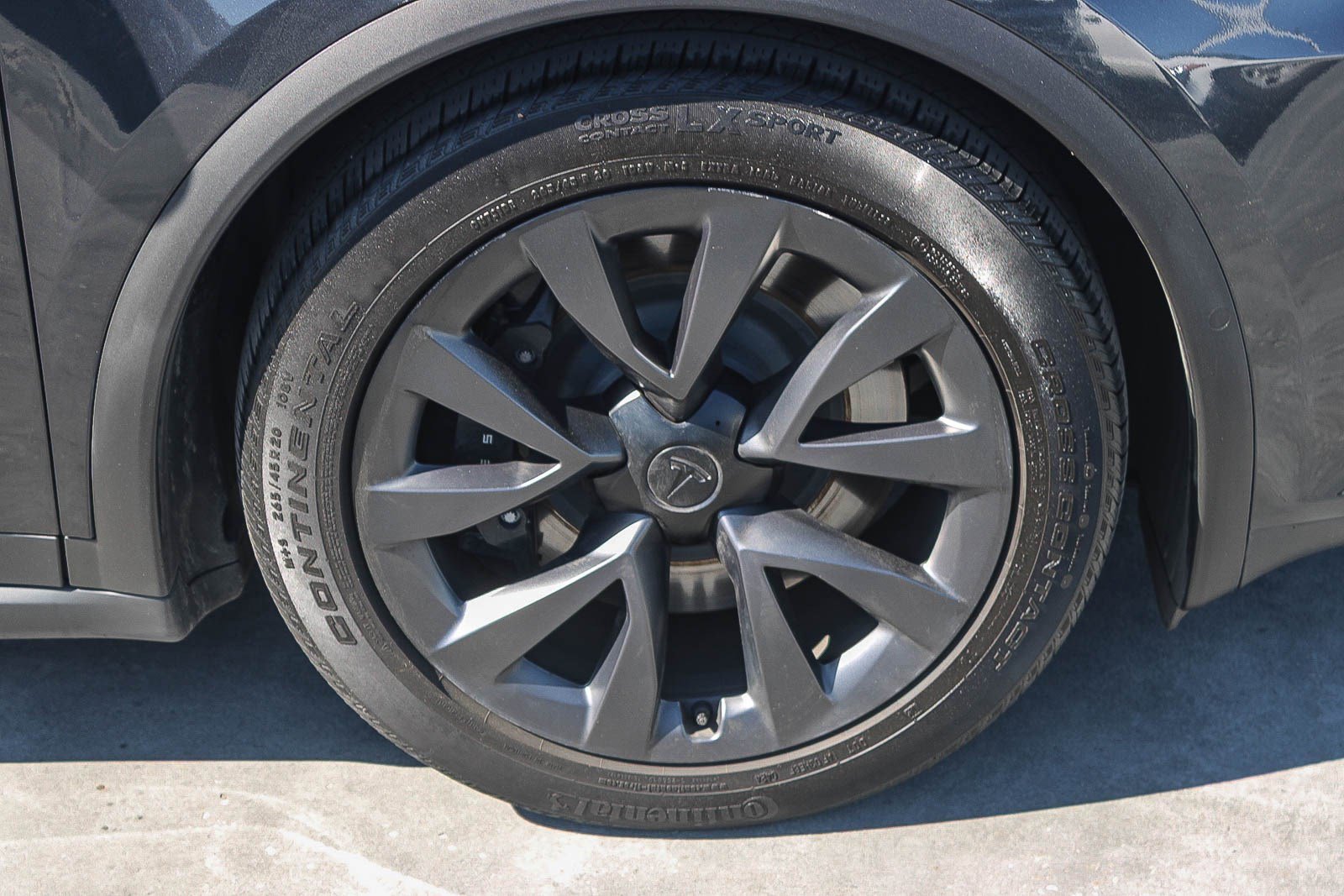 Used 2024 Tesla Model X AWD/4WD image 11