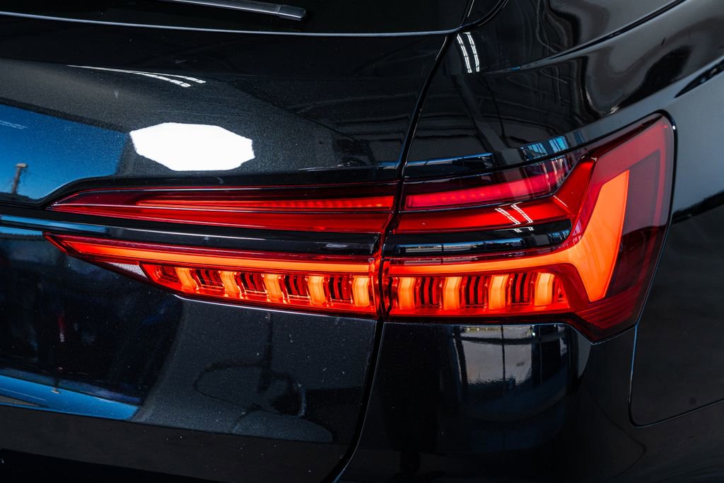 Used 2024 Audi RS 6 performance image 29