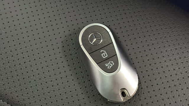 Certified 2026 Mercedes-Benz GLC 300 4MATIC image 34