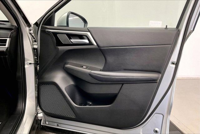 Used 2023 Mitsubishi Outlander SE AWD/4WD image 25