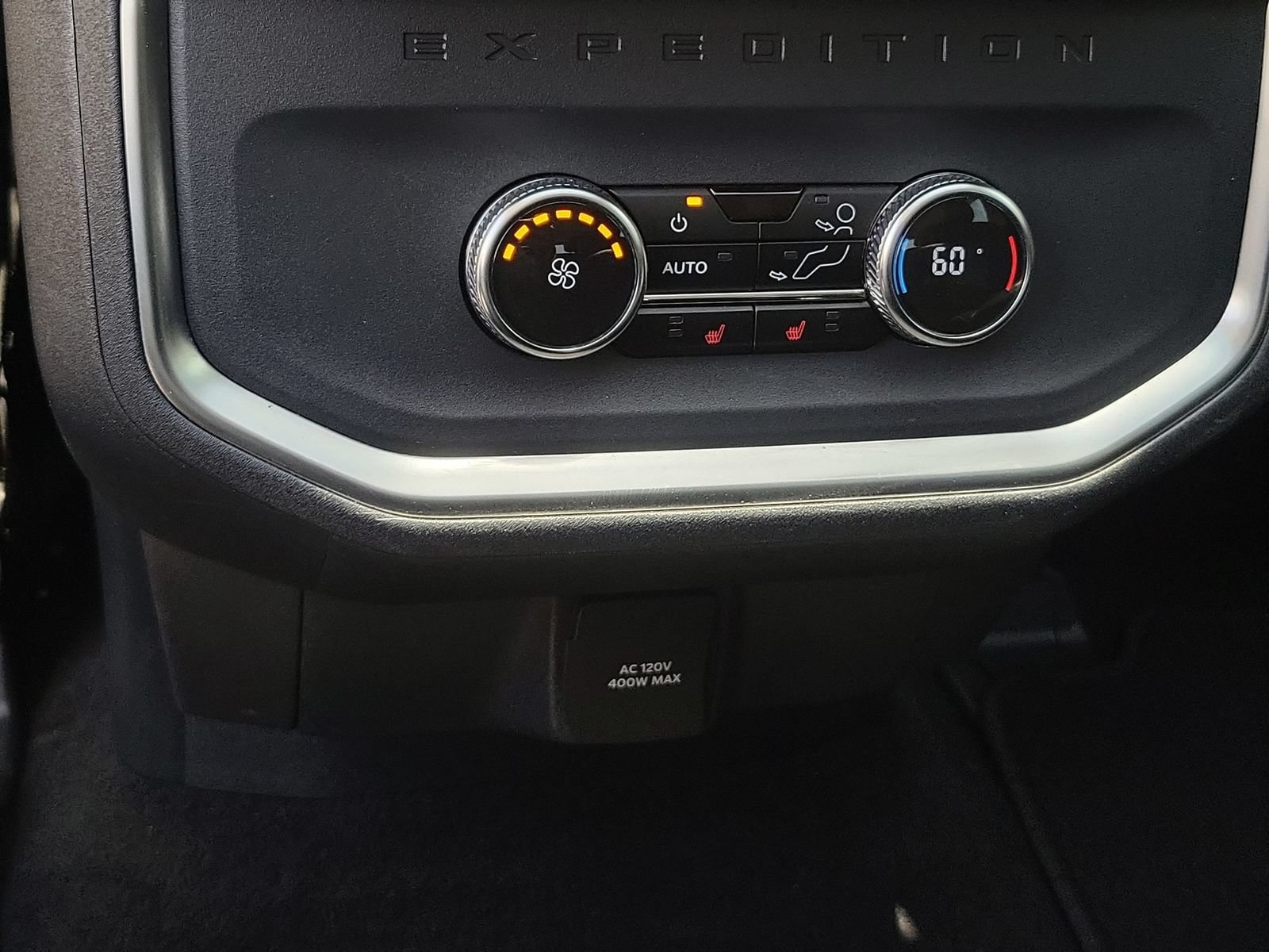 Used 2025 Ford Expedition Max Platinum AWD/4WD image 22