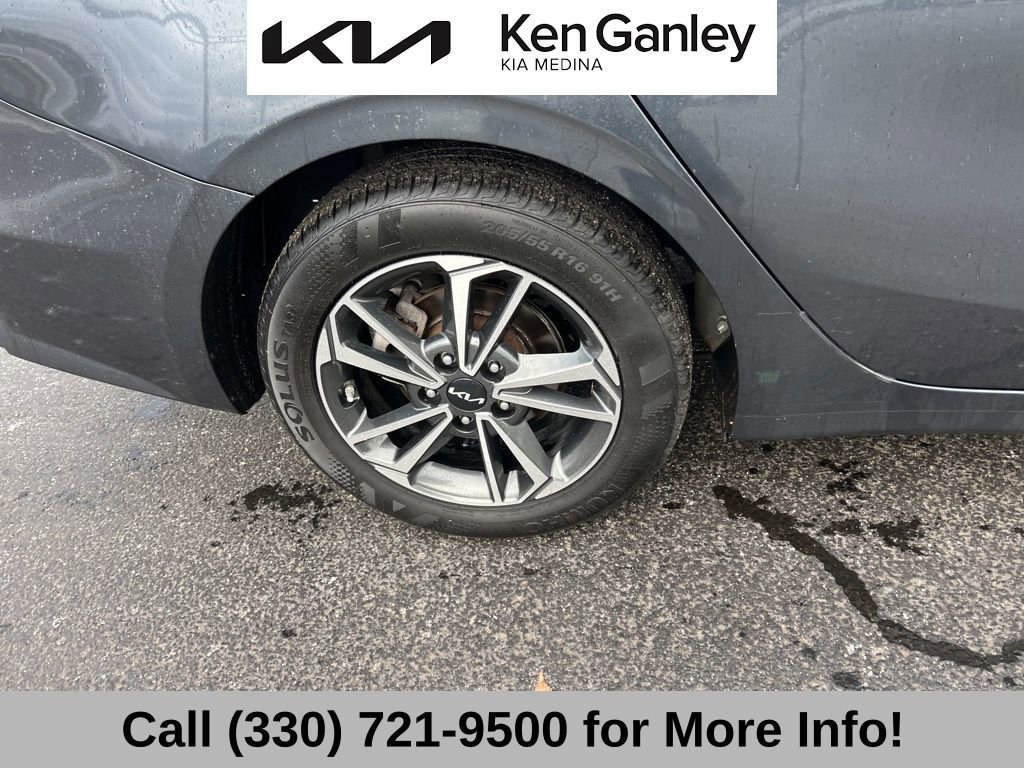 Certified 2023 Kia Forte LXS w/ LXS Technology Package image 23