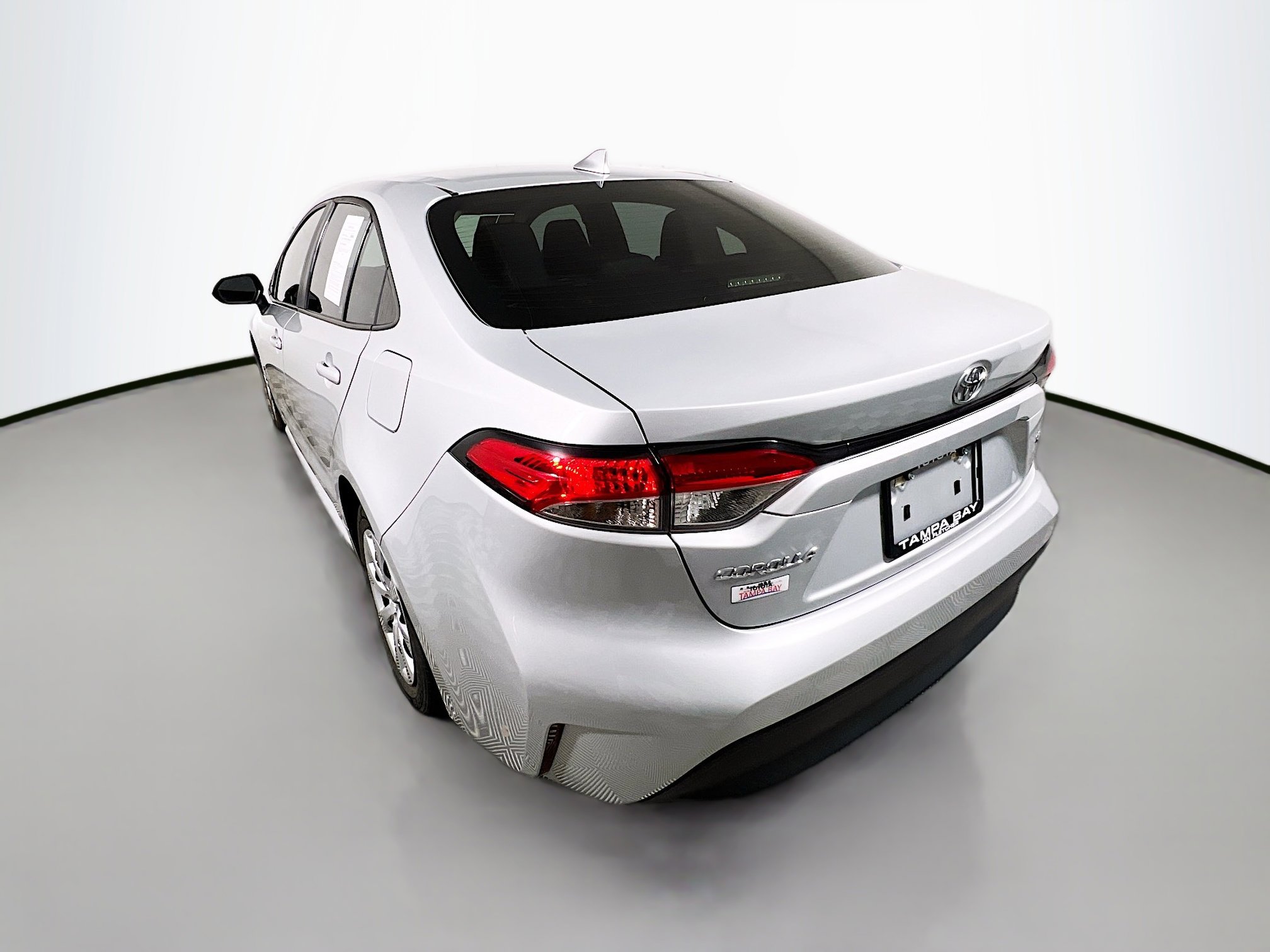 Used 2023 Toyota Corolla LE image 8