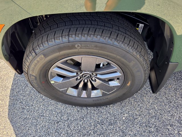 New 2027 Nissan Frontier SV RWD image 16