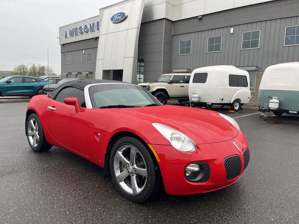Used 2008 Pontiac Solstice GXP w/ Premium Package RWD image 4