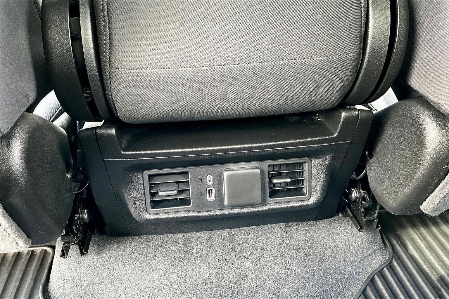 Used 2023 Chevrolet Silverado 1500 LT image 12