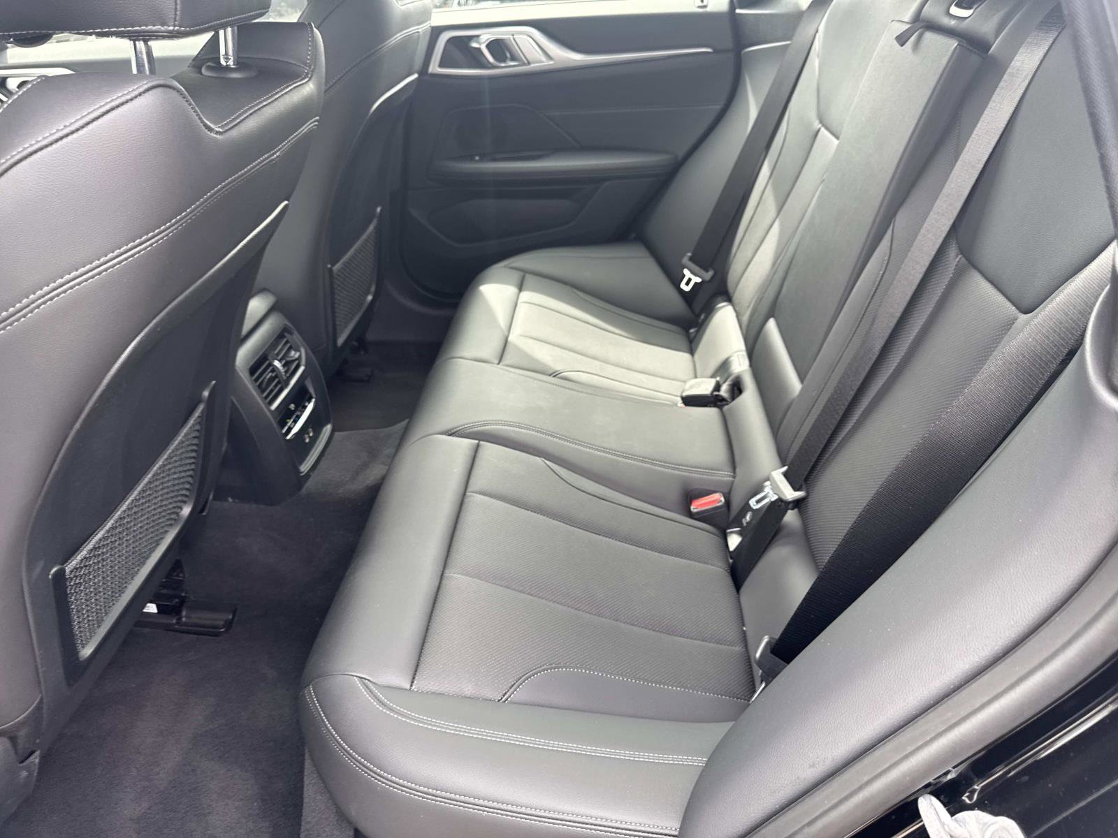 Used 2023 BMW i4 eDrive35 w/ Premium Package RWD image 15