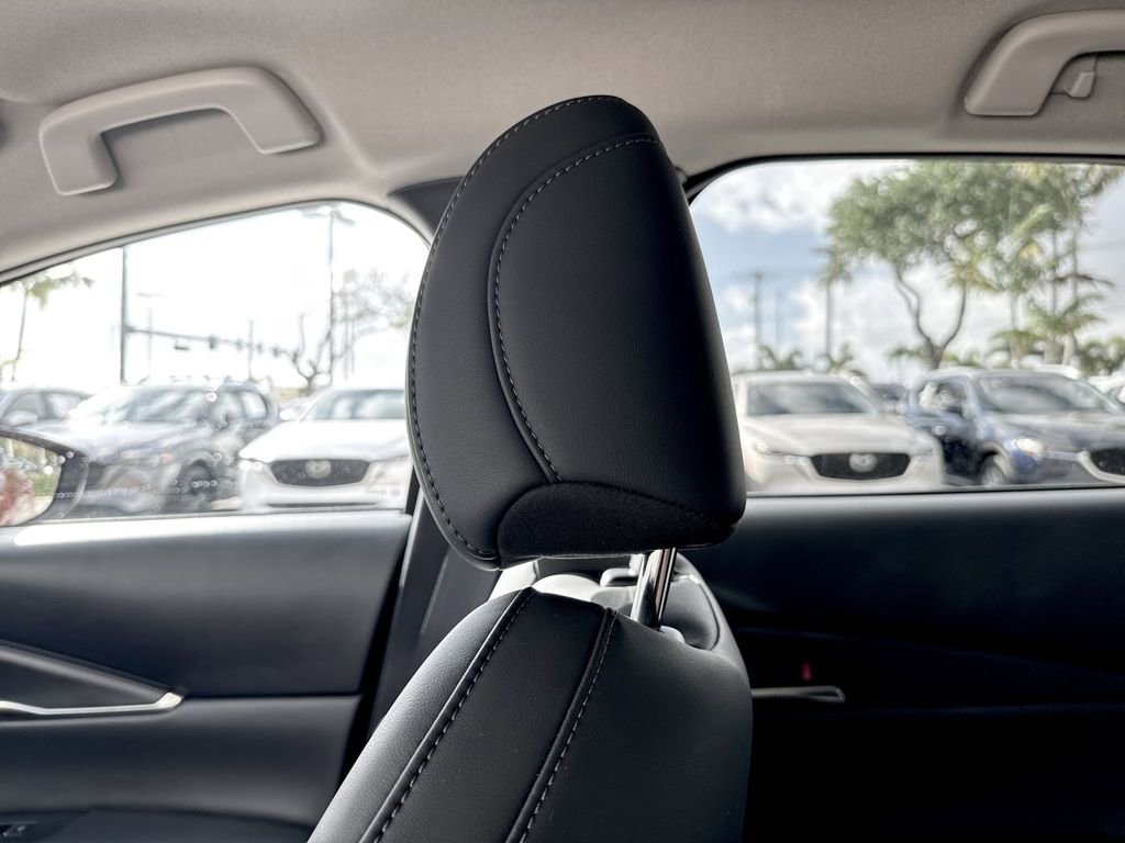 Used 2023 MAZDA CX-30 AWD 2.5 S w/ Preferred Package image 17