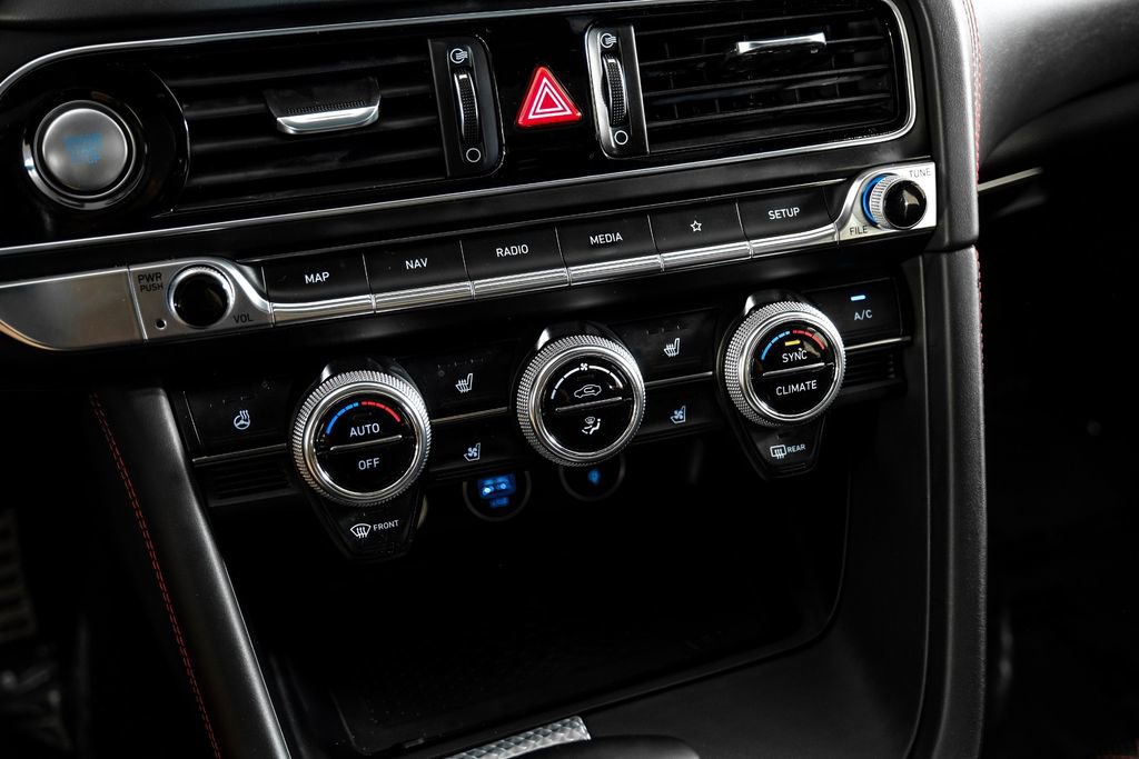 Used 2022 Genesis G70 3.3T w/ Sport Prestige Package image 31