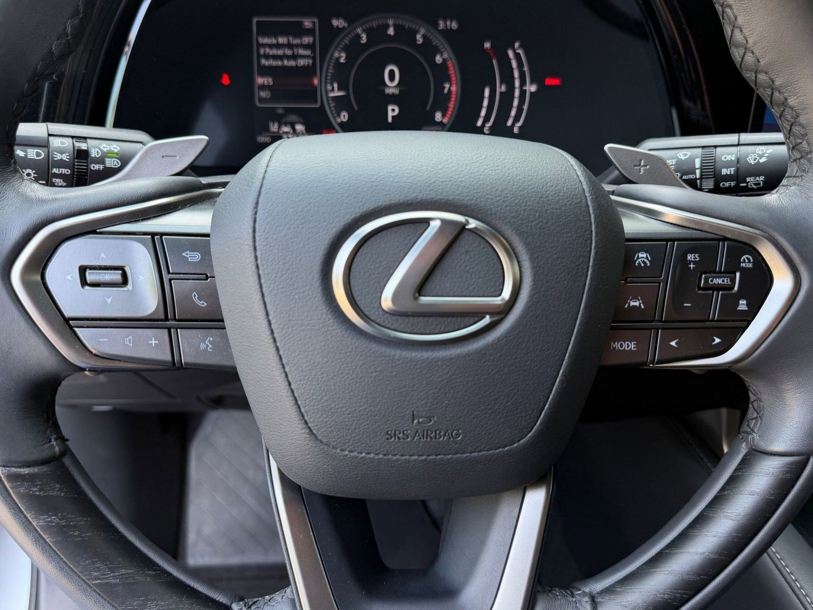 Used 2024 Lexus RX 350 Premium w/ Accessory Package (Z1) AWD/4WD image 16