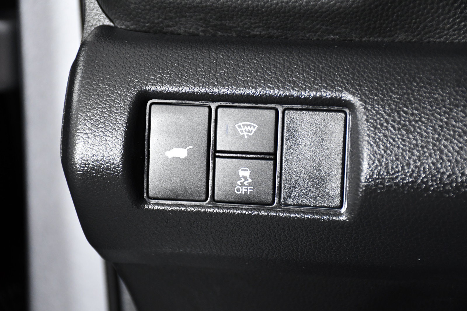 Used 2025 Honda Pilot TrailSport image 37