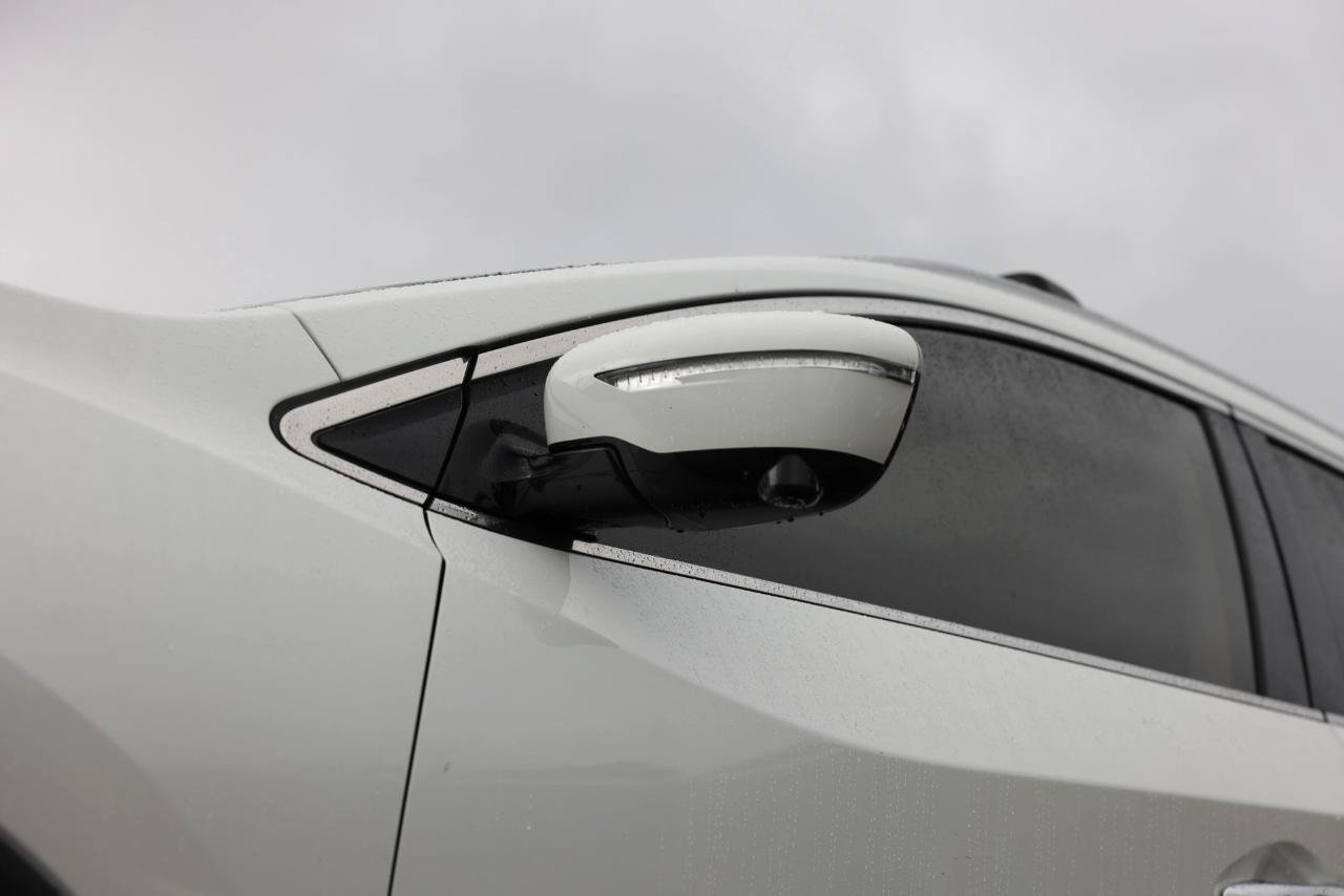 Used 2015 Nissan Murano S FWD image 37