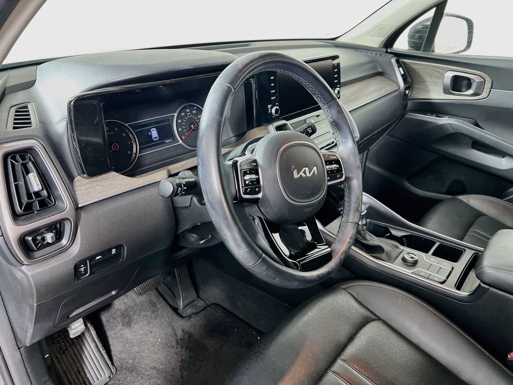 Certified 2023 Kia Sorento S AWD/4WD image 7