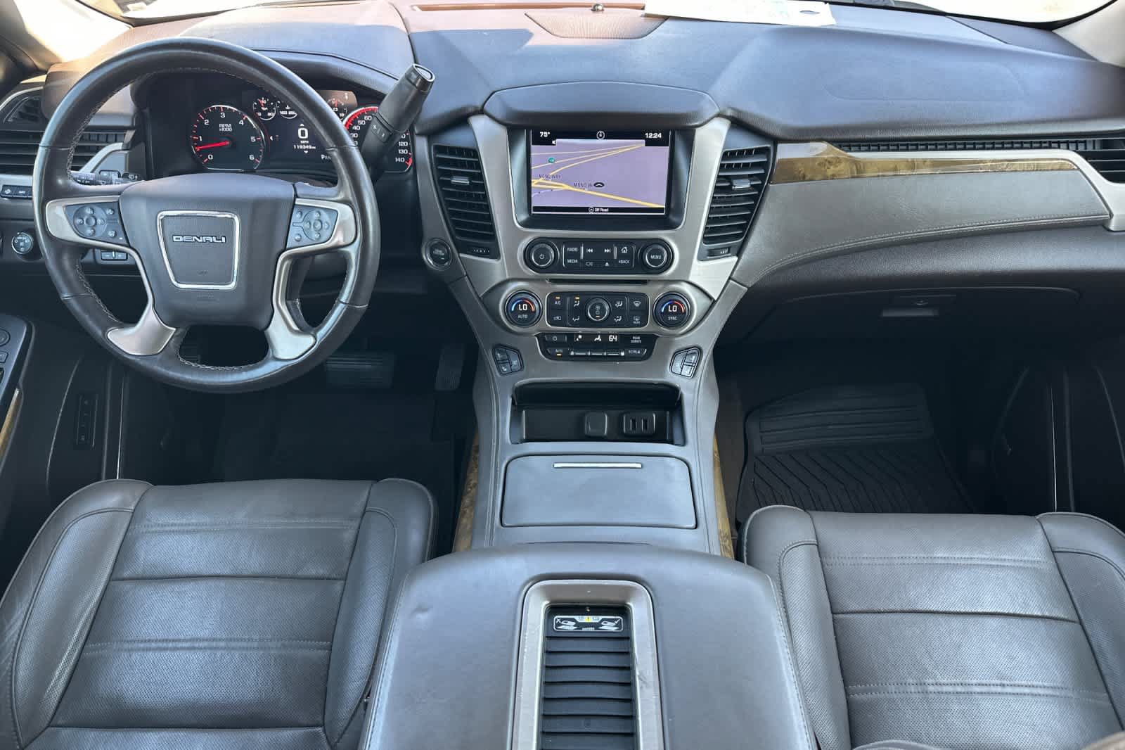 Used 2016 GMC Yukon Denali w/ Open Road Package AWD/4WD image 15