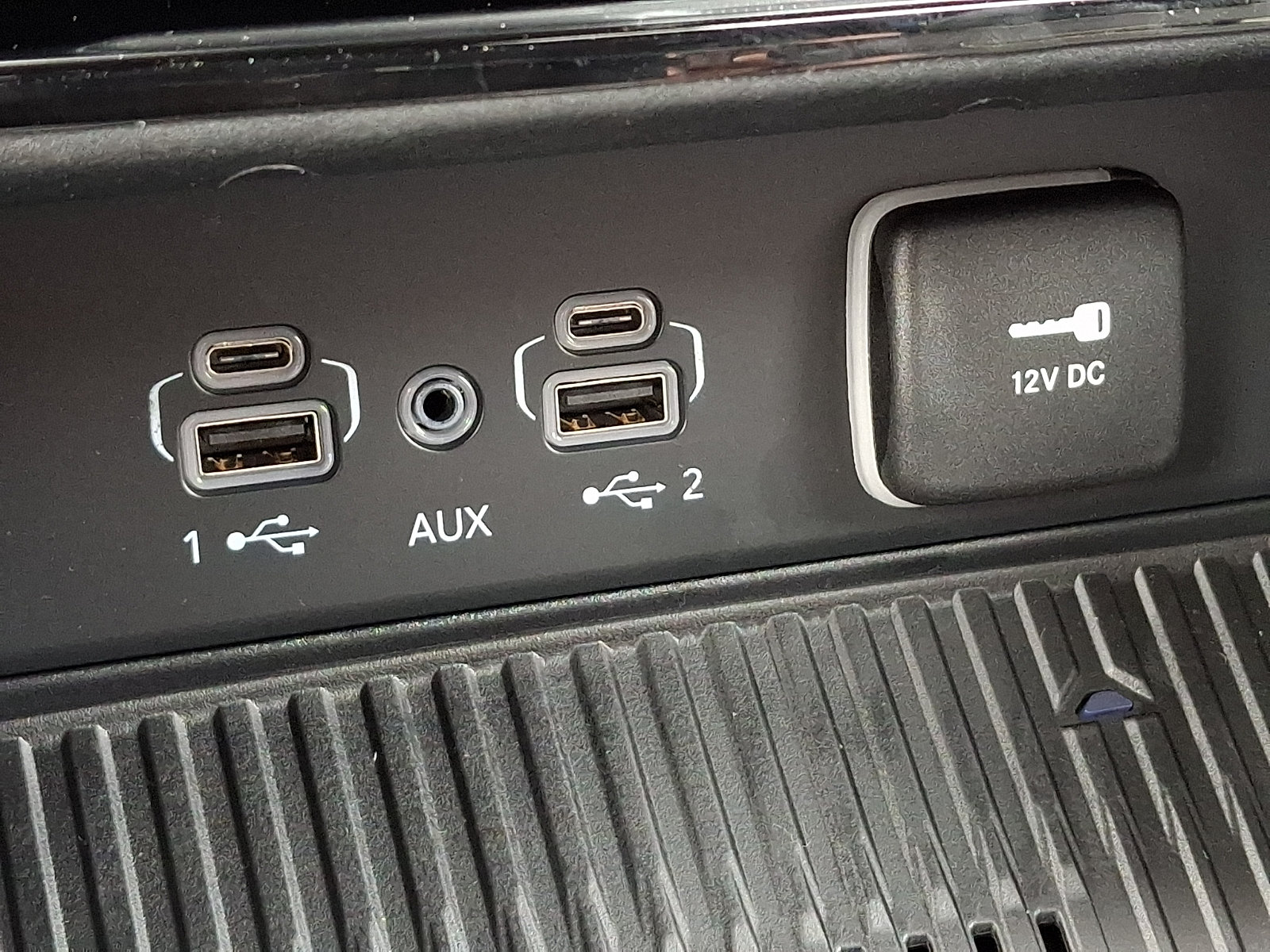 New 2027 Jeep Grand Cherokee L Limited AWD/4WD image 17