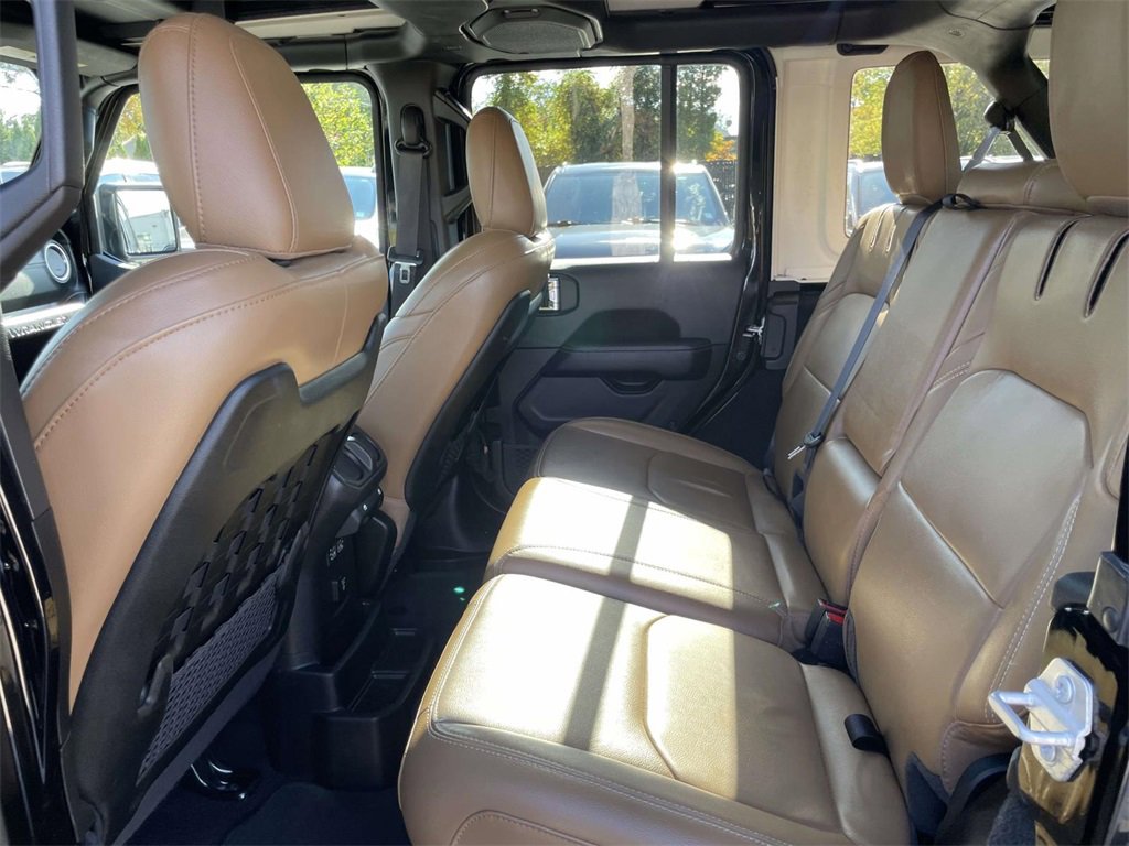 Used 2023 Jeep Wrangler Unlimited Rubicon 4xe w/ Safety Group image 11