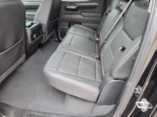 Certified 2025 Chevrolet Silverado 1500 RST w/ Dark Appearance Package AWD/4WD image 11