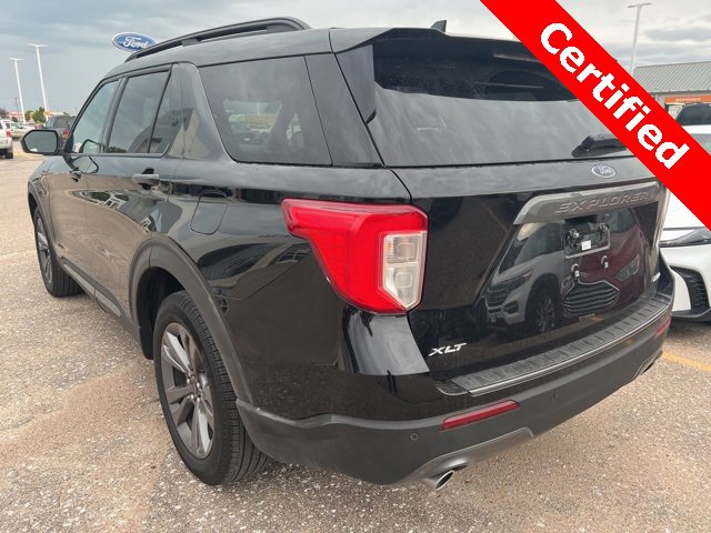 Used 2023 Ford Explorer XLT w/ Equipment Group 202A image 3