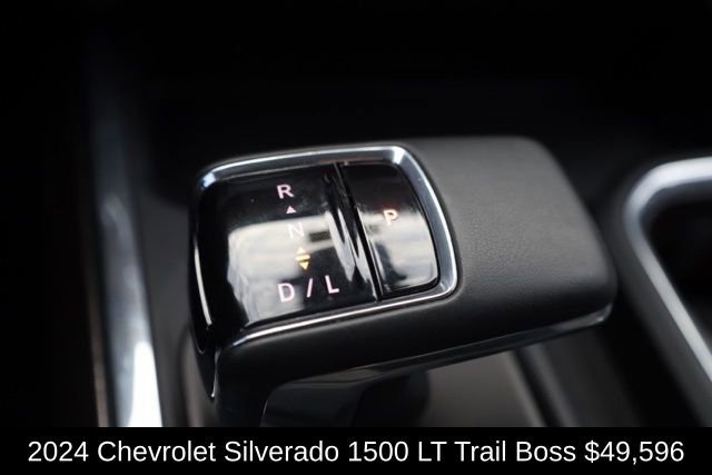 Used 2024 Chevrolet Silverado 1500 LT Trail Boss w/ Convenience Package II image 11