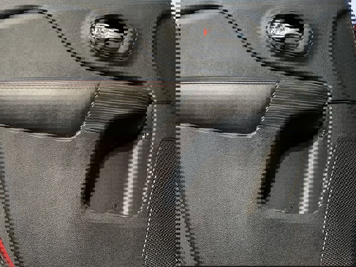 Used 2017 Jeep Cherokee Trailhawk w/ Comfort/Convenience Group image 14