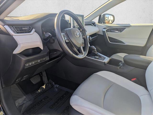 Used 2025 Toyota RAV4 XLE Premium image 10