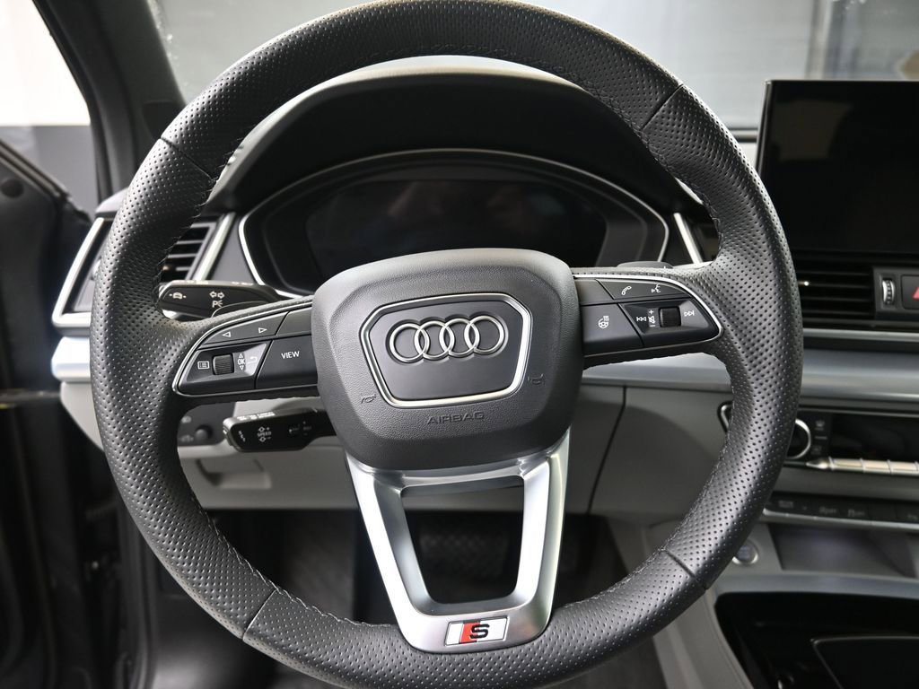Certified 2024 Audi Q5 2.0T Premium Plus image 23