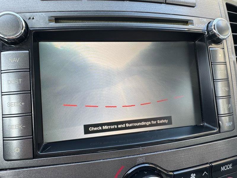 Used 2011 Toyota Venza w/ Convenience Pkg image 17