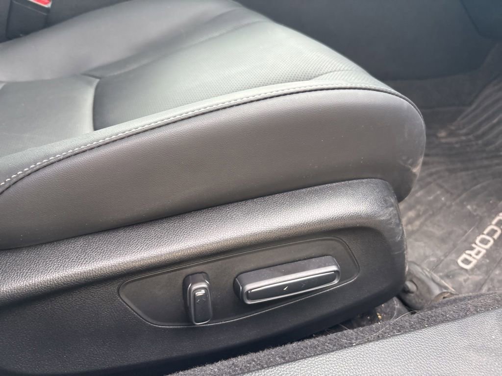 Used 2023 Honda Accord EX-L image 31