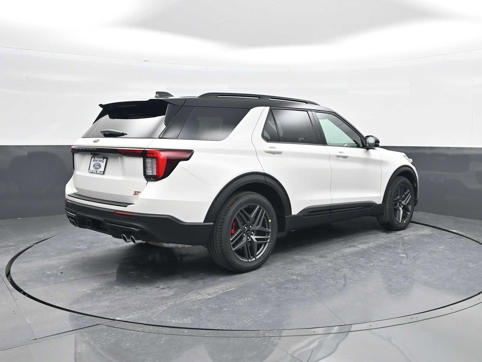 New 2026 Ford Explorer ST image 8