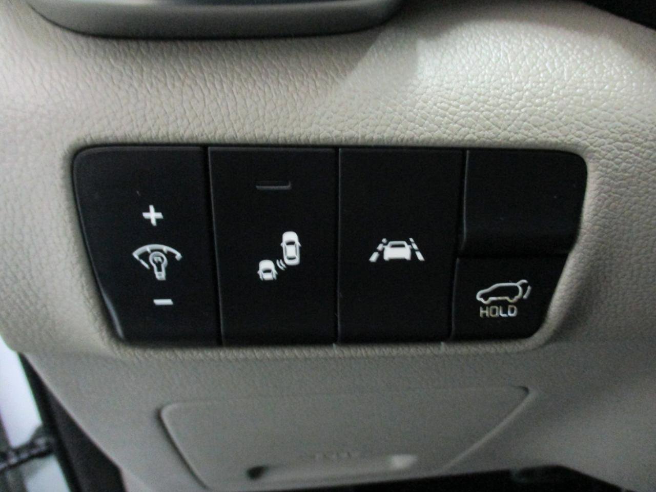 Used 2021 Kia Sportage SX image 18