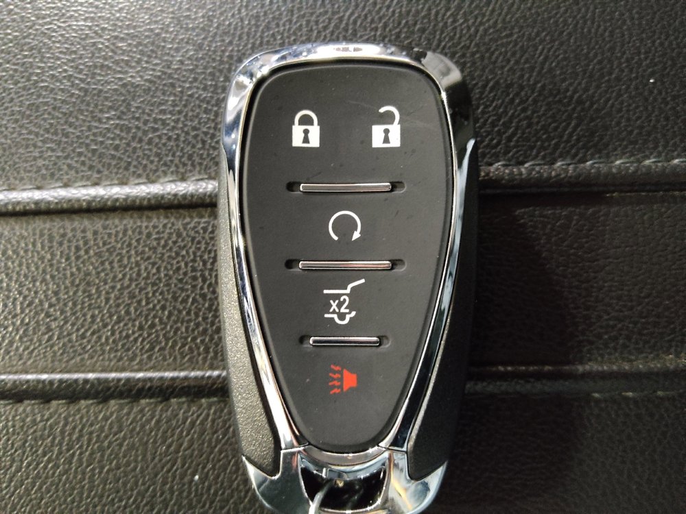 Used 2020 Chevrolet Blazer LT image 32